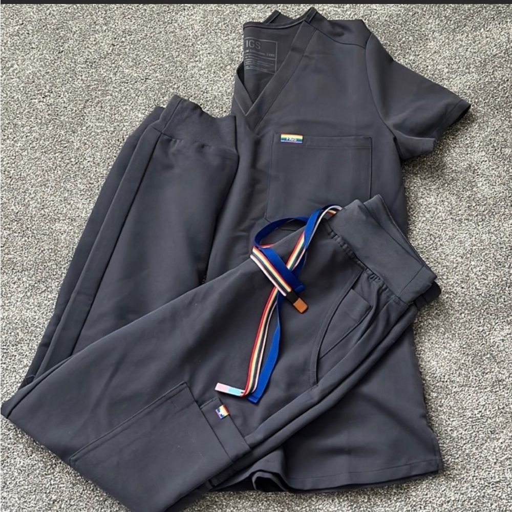 Size Medium ‘special edition’ pride scrubs